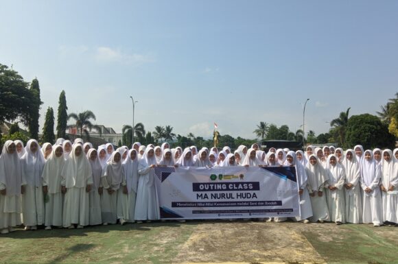 Menelusuri Jejak Ibadah Haji dan Umroh: Pengalaman Manasik Seru Bersama Madrasah Aliyah Nurul Huda
