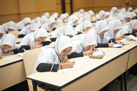 Penerimaan Santri Baru Pondok Pesantren Nurul Huda Kertawangunan Jenjang SMP IT, SMA IT, dan MA Gelombang 1 Tahun Pelajaran 2025/2026