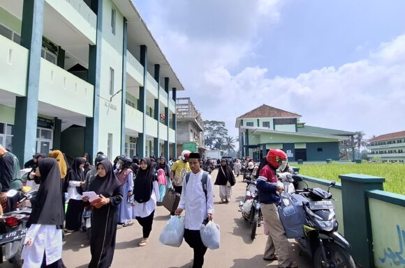 Penutupan Kegiatan Belajar Mengajar di Pondok Pesantren Nurul Huda Kertawangunan Sekaligus Kepulangan Santri Libur Ramadhan dan Idul Fitri 1446 H