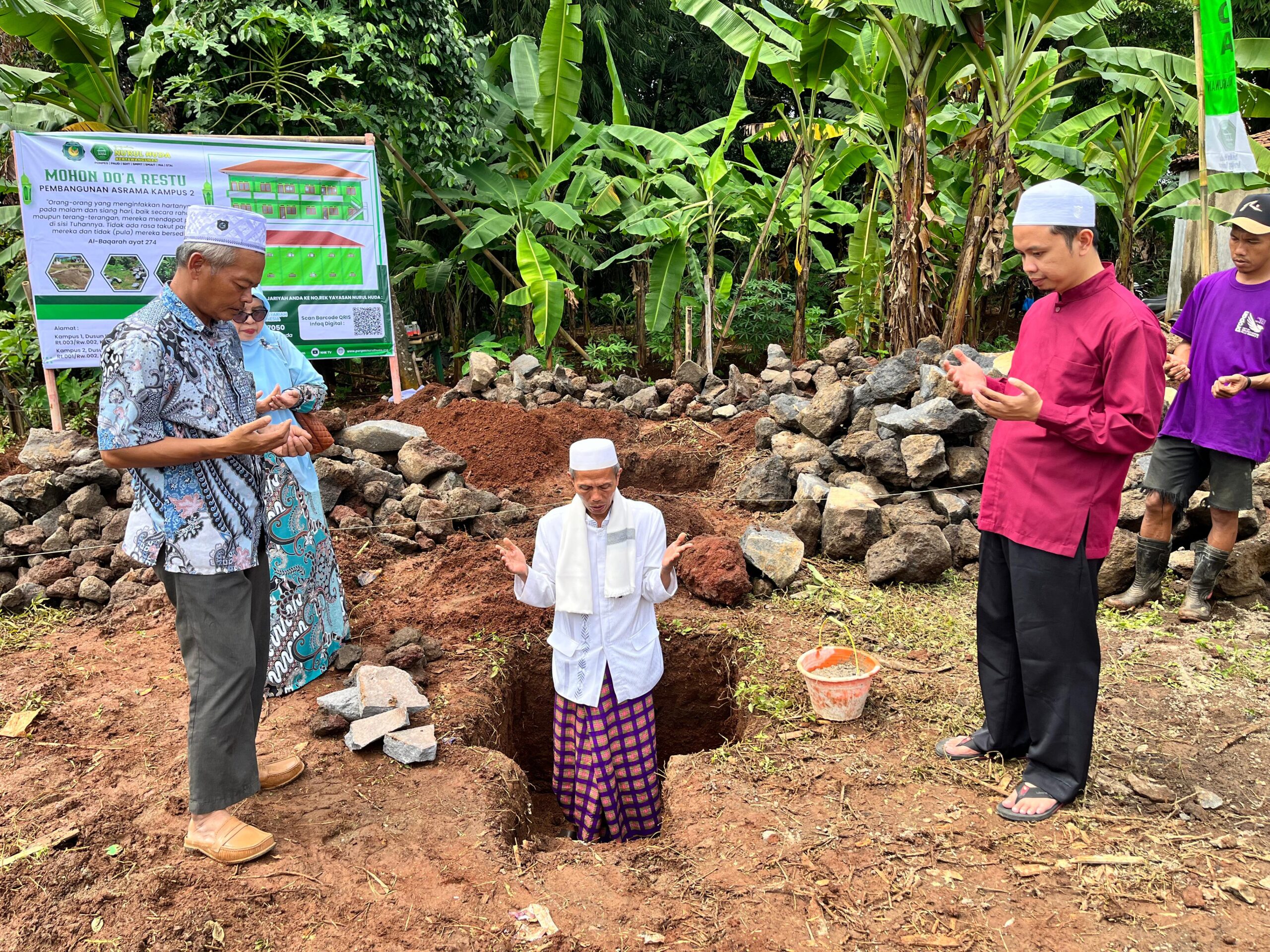 Peletakan Batu Pertama Gedung Al Farhah Building dan Asrama Mahasiswa & Khidmah Santri Putra: Ikhtiar Fisik untuk Misi Pendidikan Spiritual