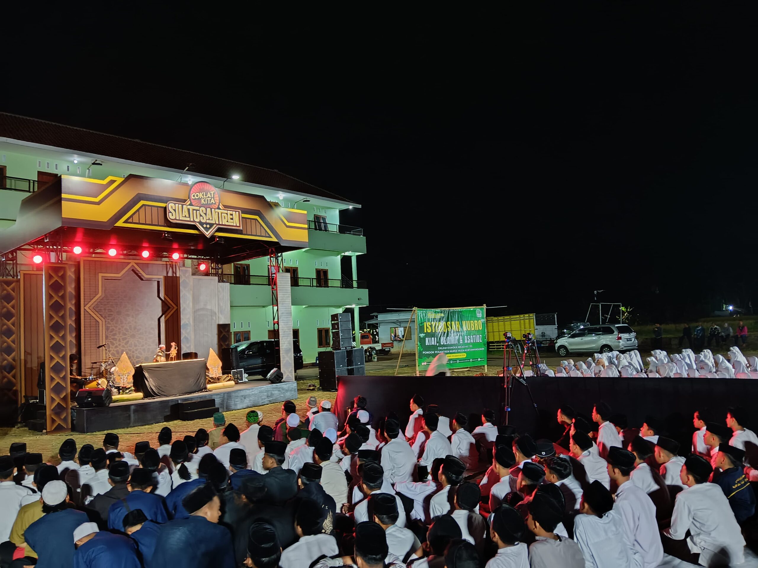 SINERGI EDUKASI, SPIRITUAL, DAN BUDAYA WARNAI PEMBUKAAN MILAD KE-35 NURUL HUDA KERTAWANGUNAN