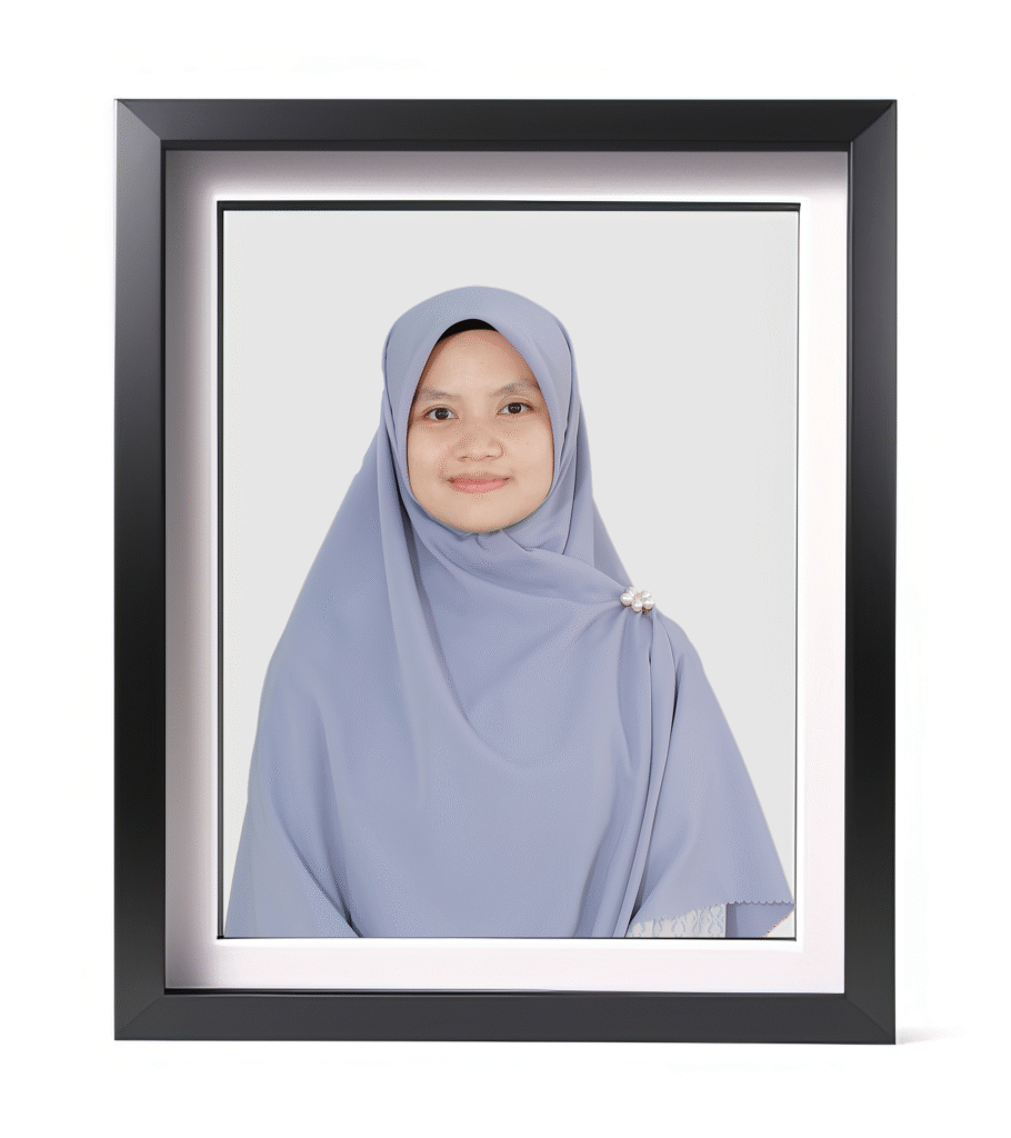 Hj. Sarah Nurhayati, Lc., M.Pd.