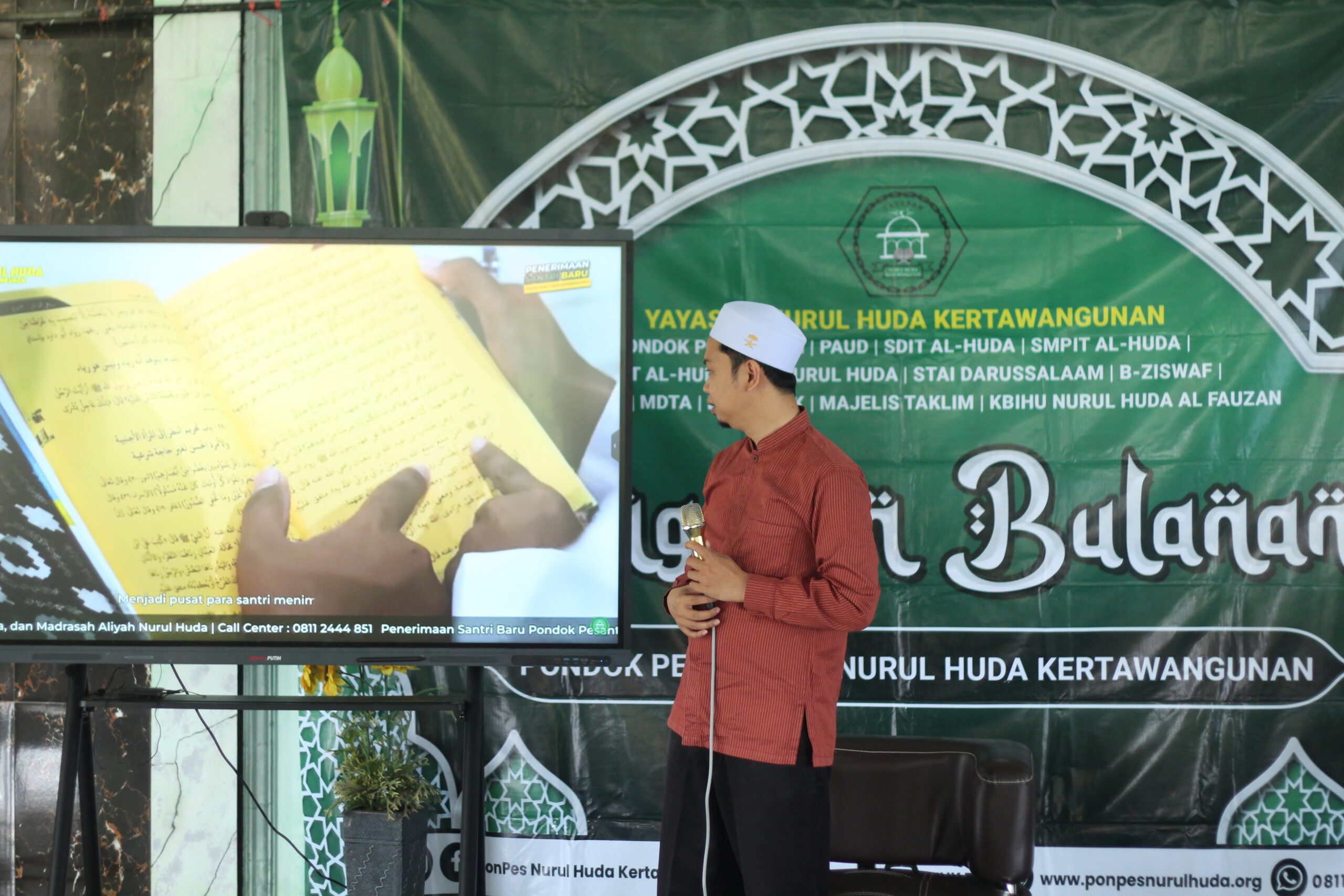 PENGAJIAN BULANAN NHK ANGKAT TEMA ADAPTABILITAS PENDIDIKAN PESANTREN TERHADAP PERKEMBANGAN ZAMAN