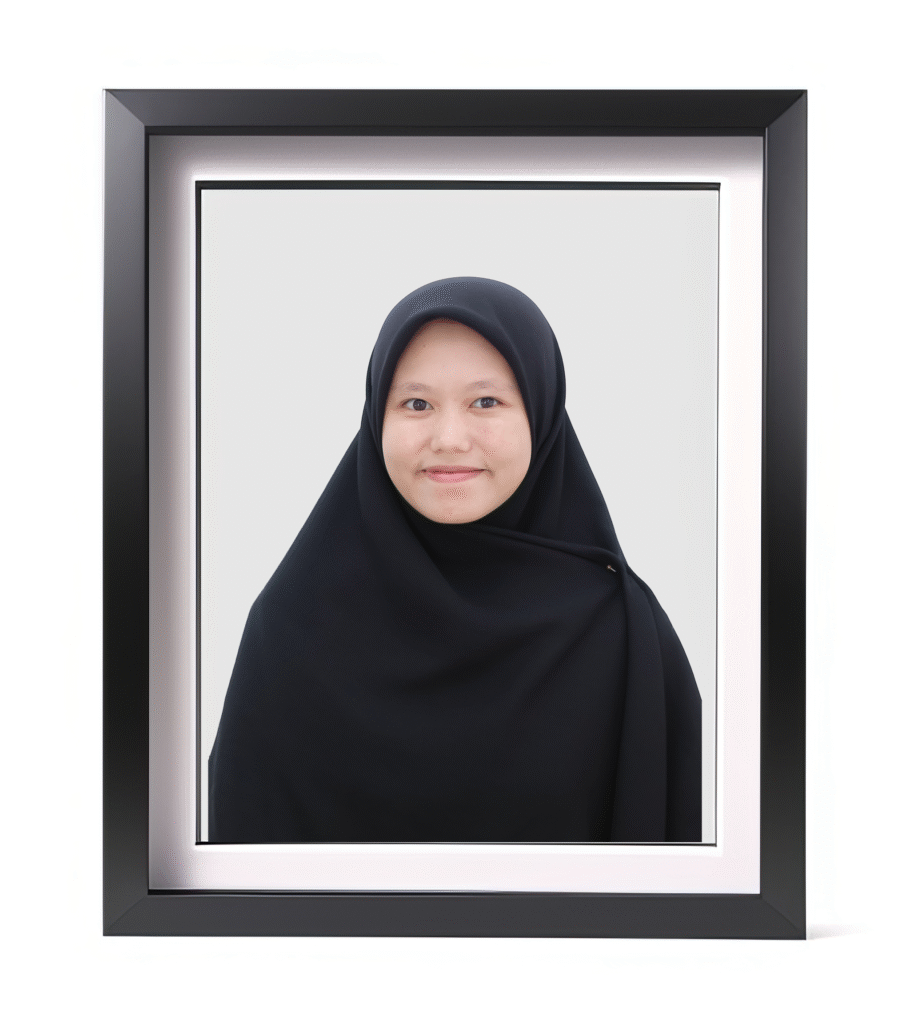 Usth. Zulfah Zuahrotul Fuadah, S. Ag.