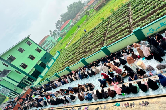MUNGGAHAN KELUARGA BESAR YAYASAN PONPES NURUL HUDA KERTAWANGUNAN, PERERAT KEBERSAMAAN SAMBUT RAMADHAN 1447H