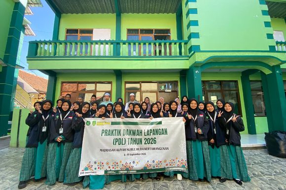36 SISWA MA NURUL HUDA DITERJUNKAN KE EMPAT DESA MELALUI PRAKTIK DAKWAH LAPANGAN